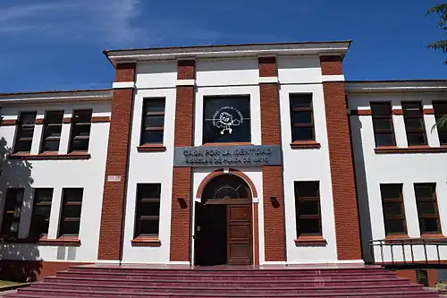 Casa por la Identidad