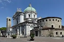 Stará a nová katedrála