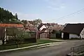 Centrum vesnice, pohled od kostela