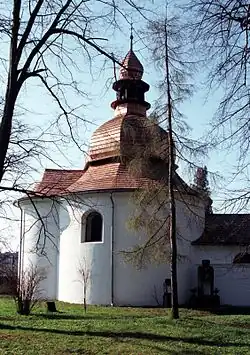 pohled na rotundu sv. Kateřiny ze severu