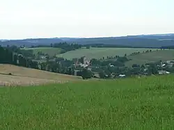 Pohled na České Petrovice z vrchu Adam