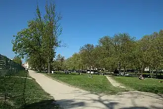 Cours des Maréchaux od severu