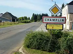 Příjezd do obce ze severovýchodu od Auvillers-les-Forges