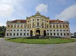 Nový zámek v Týnci u Klatov