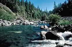 Chetco blízko Boulder Creeku