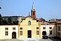 Dvorní fasáda kostela sv. Františka