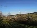 Choryňská stráž, v pozadí obec Choryně