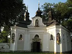 Chotiměř,_zámecká_kaple_sv._Jana_Nepomuckého.jpg