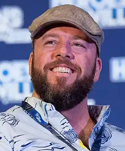 Chris Sullivan v r. 2017