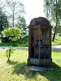 Chroboly,_kaplička_01.jpg