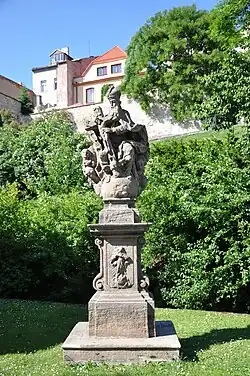 Chrudim-Soukenická-socha2011.jpg