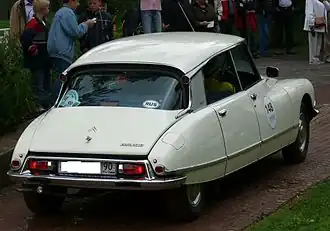 vrcholný model: DS 23 Pallas