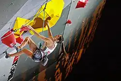 Mia Kramplová ve finále MS 2018 v lezení na obtížnost v Innsbrucku
