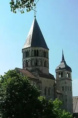 Zbytky opatského kostela v Cluny