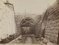 Výstavba helsinské přístavní železnice, 1890–1893