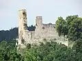 Starý palác s částí parkánu od východu