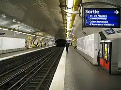 Nástupiště na stanici