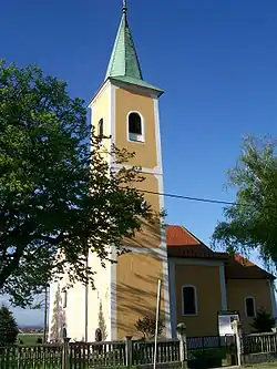 Kostel Přesvaté Trojice ve Sveté Nedelji