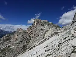 Croda Negra vpravo Forcella Averau