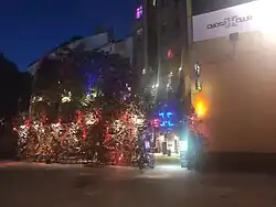 Exteriér v noci