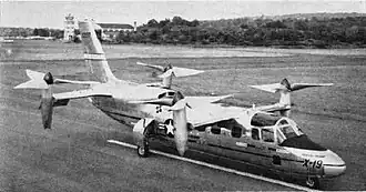 Curtiss-Wright X-19 zachycený na snímku v roce 1963
