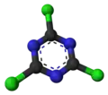 Model molekuly trichlortriazinu