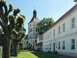 ZŠ a kostel