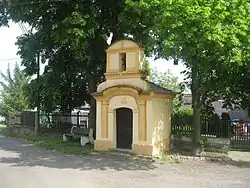 Kaplička ve vsi