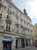 Dům U Zlaté koule (Plzeň).JPG