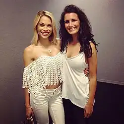 Dani Mathers a Ana Dia