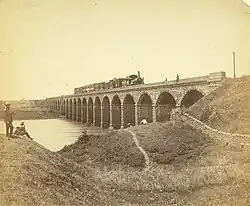 Viadukt Dapoorie přes řeku Mula poblíž Puné, 1858