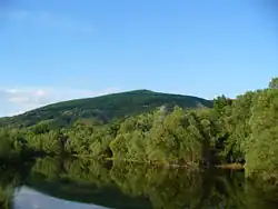 Devínská Kobyla od Dunaje