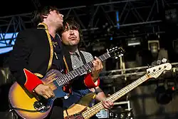 Carl Barât a Didz Hammond na festivalu Redbourn 2007