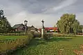Zvonice a křížek
