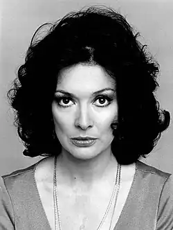 Dixie Carter (1977)