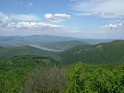 pohled z Dobogó-kő na ohbí Dunaje