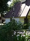 Křížek u kaple
