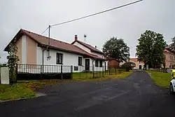 Domy v Dobroších