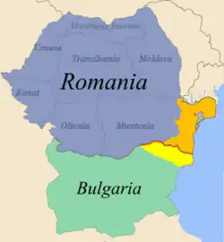 Mapa Rumunska s oranžově zvýrazněnou Severní Dobrudžou, a Bulharska se žlutě zvýrazněnou Jižní Dobrudžou