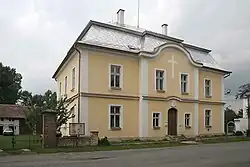 Budova fary u kostela Sv. Jana Křtitele