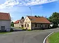 Domky u křižovatky