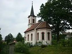Kaple Nejsvětějšího Srdce Páně na návsi