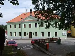 Dolnidvoriste radnice.JPG