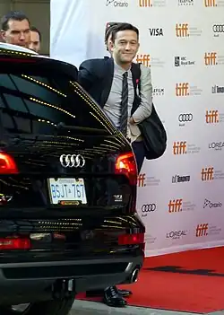 Joseph Gordon-Levitt na festivalu v Torontu