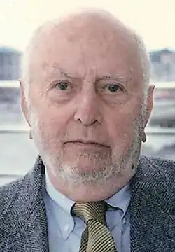 Douglass North (1997)