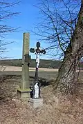 Kříž u silnice směr Bechyně