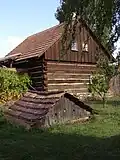 Drahotěšice - sýpka u čp. 10 (4).JPG