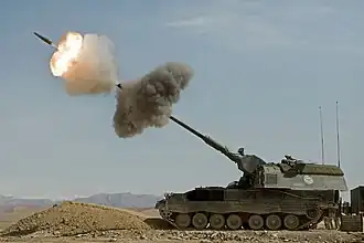 Nizozemská houfnice PzH 2000 během nasazení v Afghánistánu
