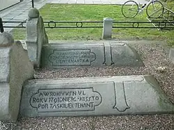 Hroby portášů
