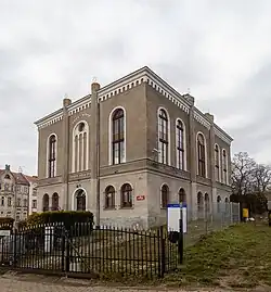 Dzierżoniówská synagoga v roce 2025